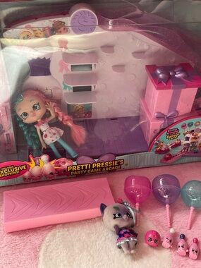 Pretti Pressie's Party Game Arcade Playset - Pink